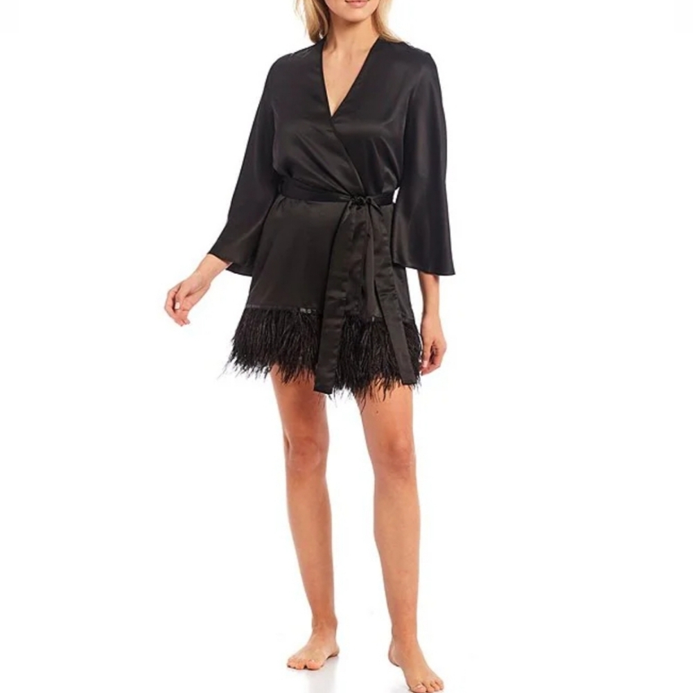 Rya Collection Swan Charmeuse Ostrich Feather Trim Hem 3/4 Sleeve Robe 0 2 4 6 S